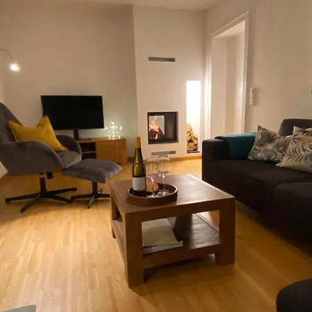 Schoene 90qm Mit Sonnenterrasse Und Aussicht Trevír