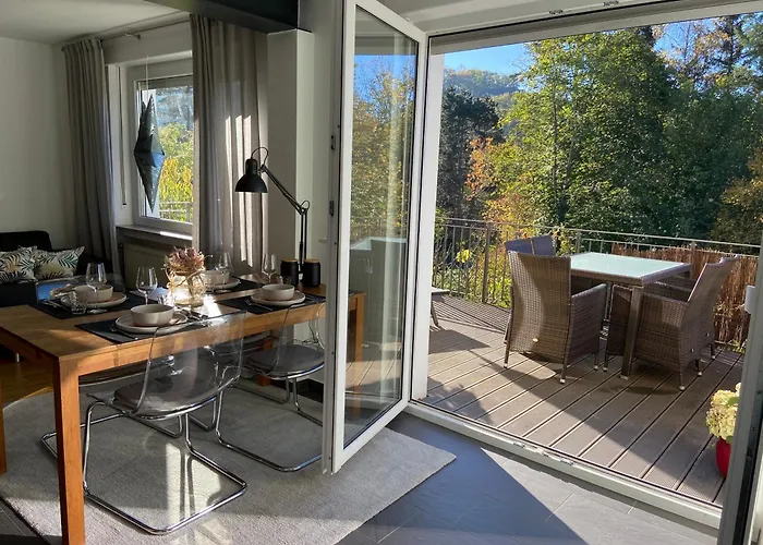 Apartamento Schoene 90qm Mit Sonnenterrasse Und Aussicht Trier